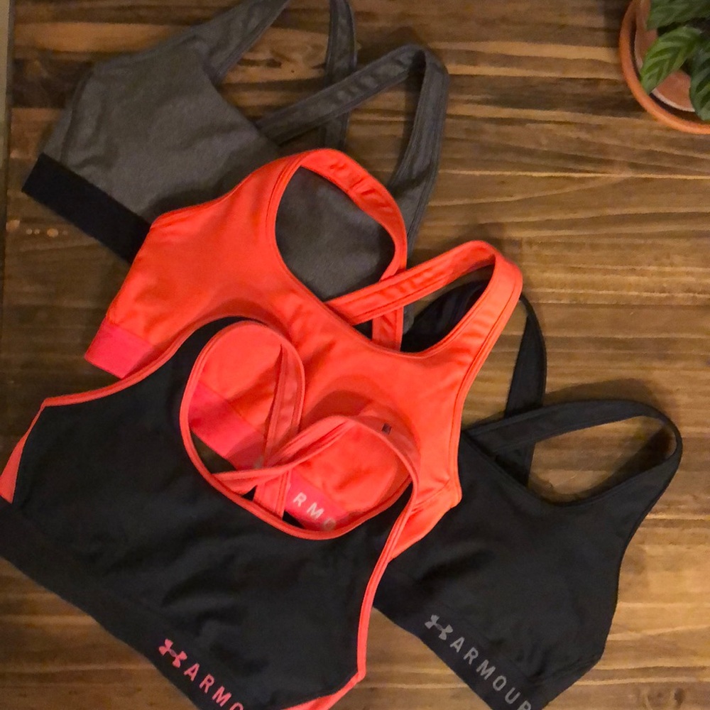 Bundle of 4 - Under Armour Crossback Sports Bra